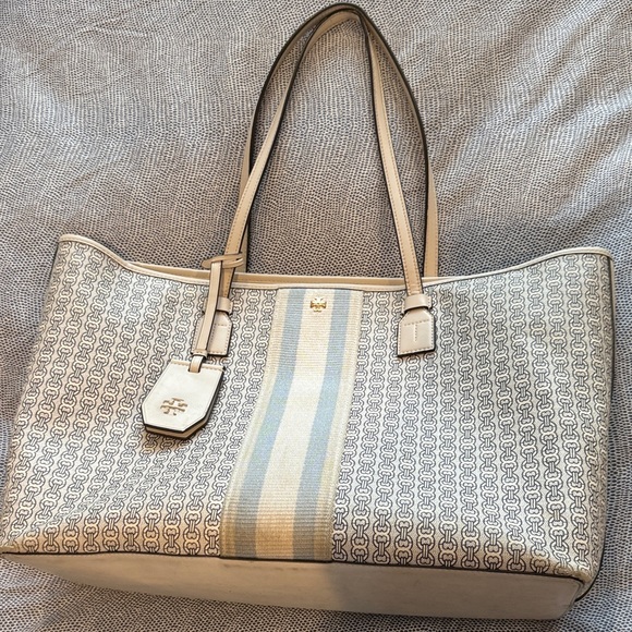 Tory Burch Handbags - Tory Burch Tote bag